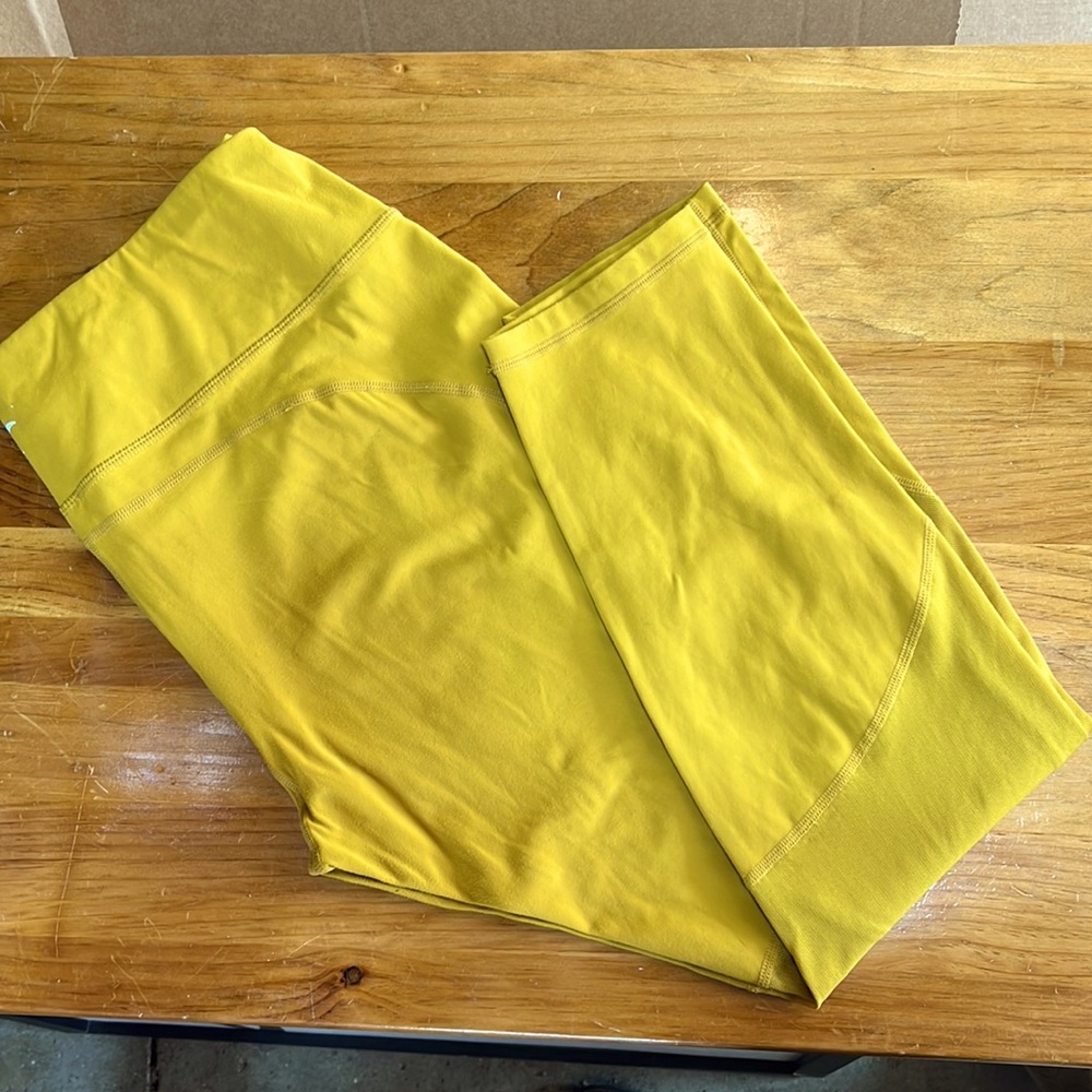 Zyia Mustard Mesh Panel Leggings